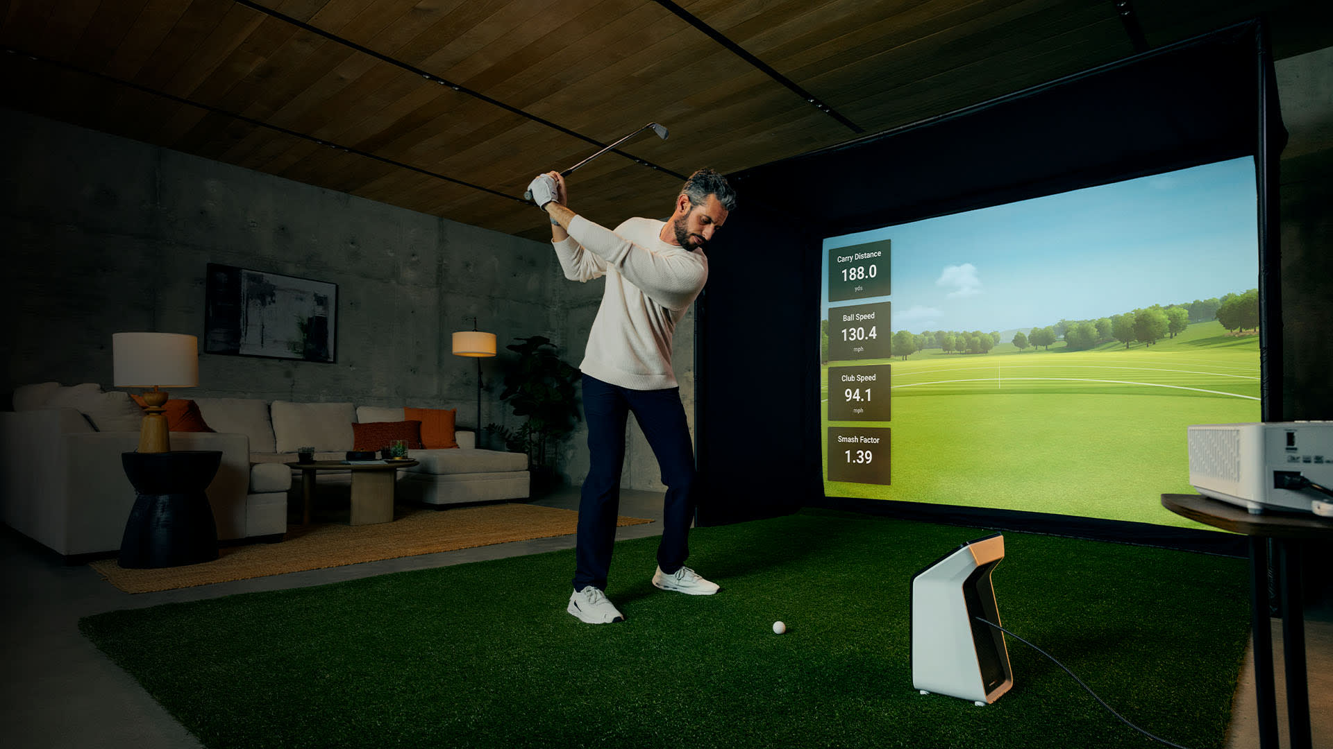 Garmin Approach R50 Premium Golf Launch Monitor and Simulator