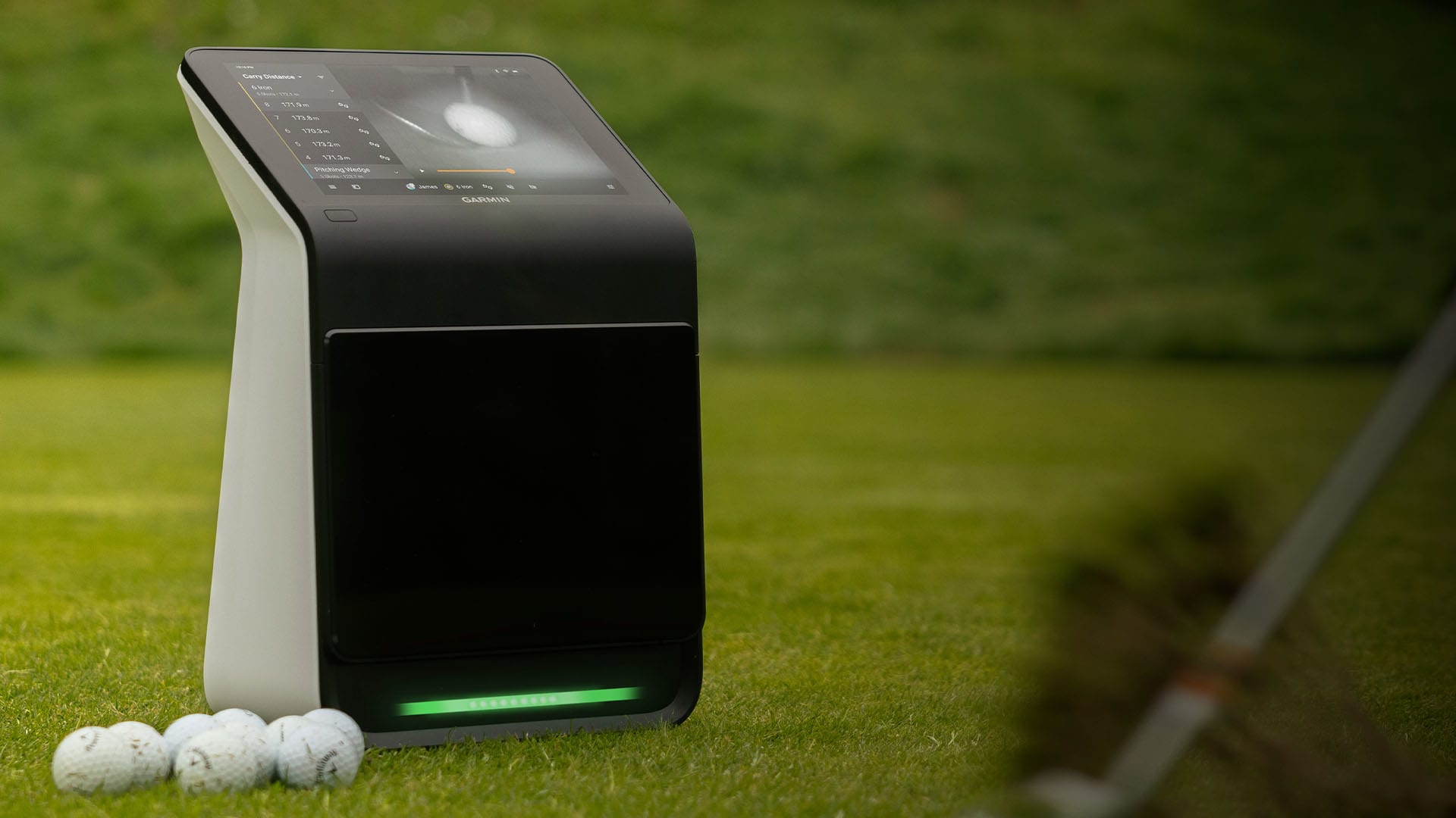 Garmin Approach R50 Premium Golf Launch Monitor and Simulator