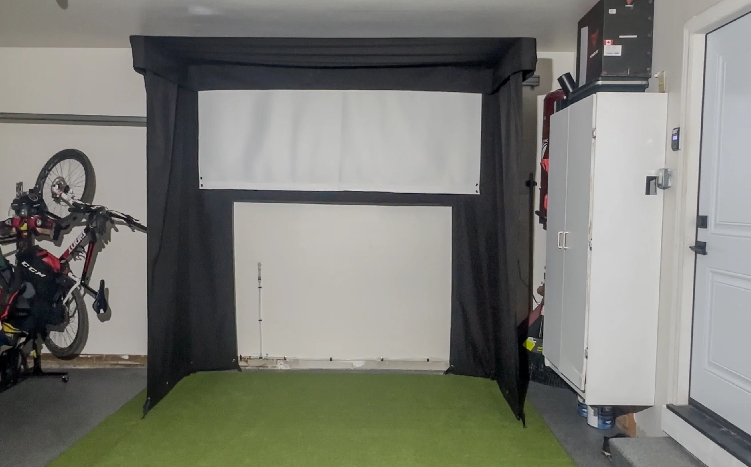 Vanish LITE Hybrid-Retractable Golf Enclosure