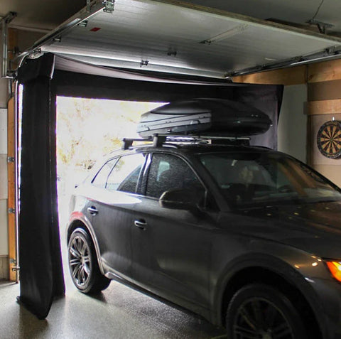 Image of Vanish LITE Hybrid-Retractable Golf Enclosure